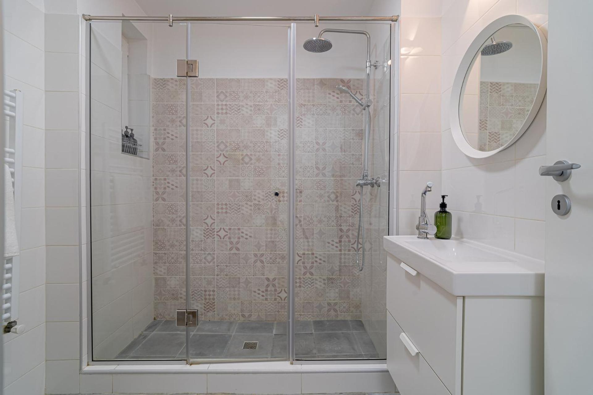 Stylish 2br In Piata Universitatii, Steps To Cismigiu Park