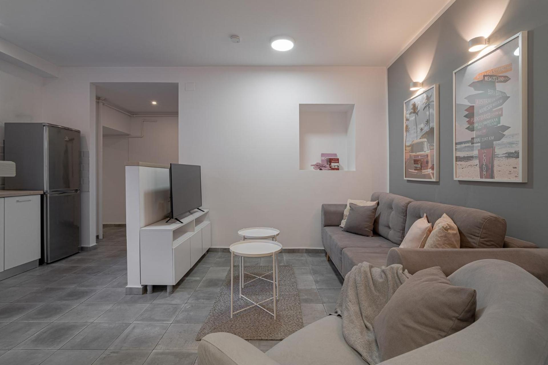 Stylish 2br In Piata Universitatii, Steps To Cismigiu Park Apartament