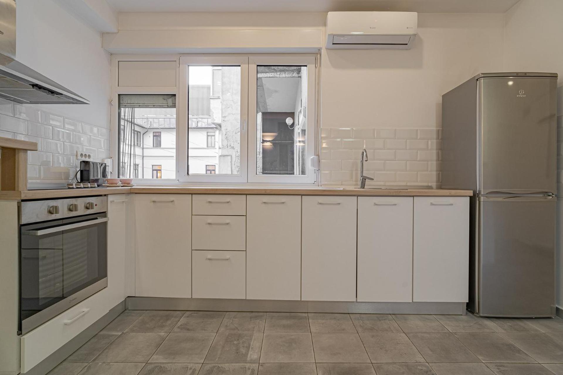 Apartament Stylish 2br In Piata Universitatii, Steps To Cismigiu Park